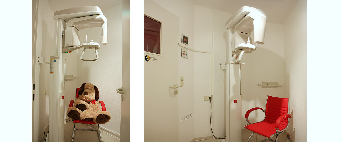 Digitale Röntgenanlage. Stoffbär sitzt auf Patientenstuhl.